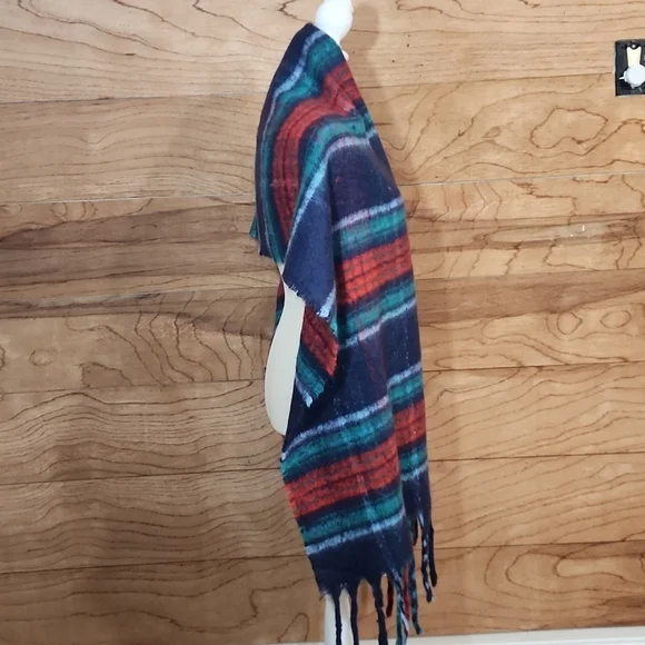 Aerie Super Soft Bright Striped Blanket Scarf NEW - Picture 2 of 6